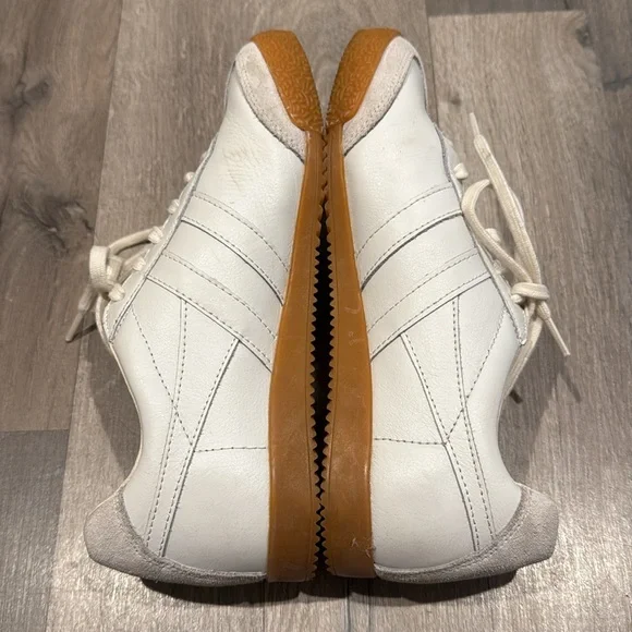 Gola Classics Men's Harrier 001 Sneakers - Picture 7 of 12